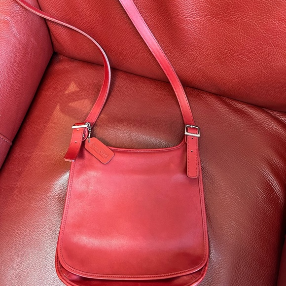 Vintage Coach Red Shoulder Bag - Picture 8 of 8
